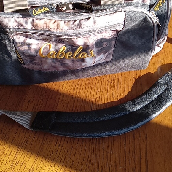 Cabela's carry bag - Picture 4 of 7